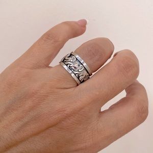 925 Sterling silver Elephant spinner wedding Band available sz 5 6 7 8 9